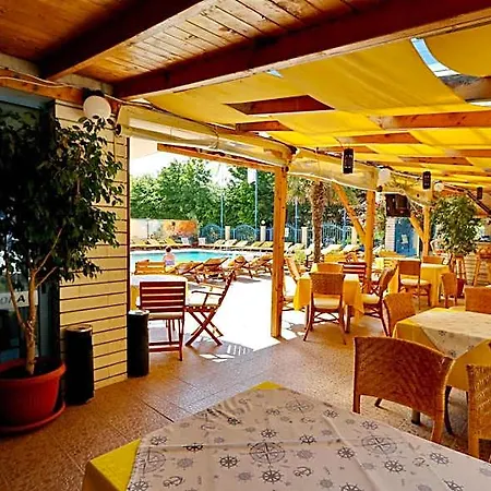Hotel Bora Bora Sweti Wlas