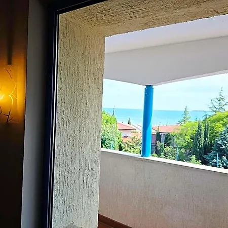 Bora Bora 3* Sveti Vlas